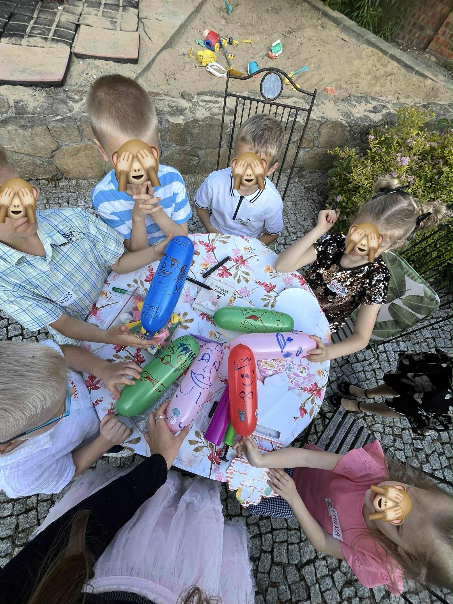 Balonowe stworki-potworki